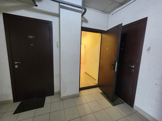 Продам однокомнатную (1-комн.) квартиру, им. Александра Покрышкина ул, 2/2, Краснодар г