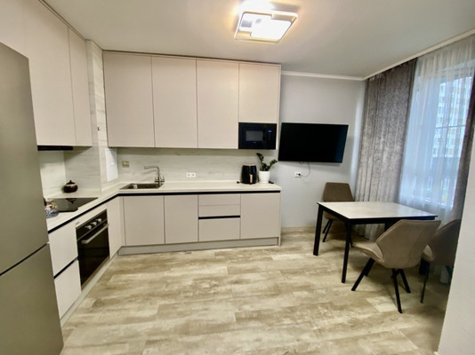 Продам двухкомнатную (2-комн.) квартиру, Камова (Зенино ЖК Самолёт мкр.) ул, 5к2, Люберцы г