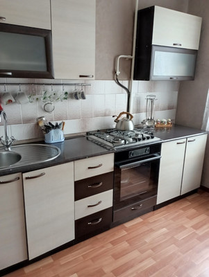 Продам двухкомнатную (2-комн.) квартиру, 12 Марта ул, 146к2, Майкоп г