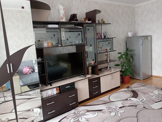 Продам двухкомнатную (2-комн.) квартиру, 12 Марта ул, 146к2, Майкоп г