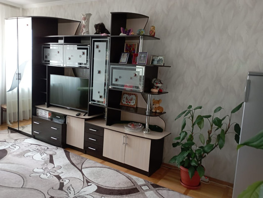 Продам двухкомнатную (2-комн.) квартиру, 12 Марта ул, 146к2, Майкоп г