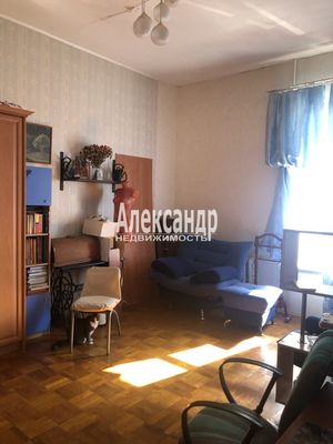 Продам двухкомнатную (2-комн.) квартиру, Мануильского ул, 2, Кронштадт г