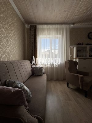 Продам дом в поселке Сосновские озера, Кленовая ул, 139, Массив Орехово-Северное ДПК Борки дп, 60 км от города