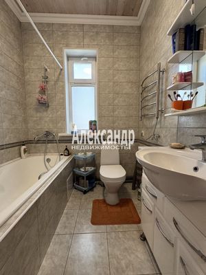 Продам дом в поселке Сосновские озера, Кленовая ул, 139, Массив Орехово-Северное ДПК Борки дп, 60 км от города