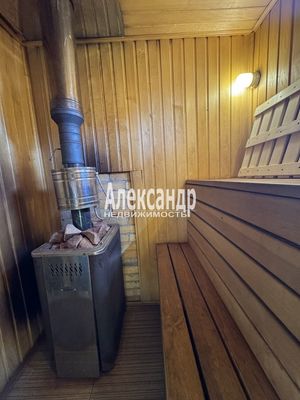 Продам дом в поселке Сосновские озера, Кленовая ул, 139, Массив Орехово-Северное ДПК Борки дп, 60 км от города