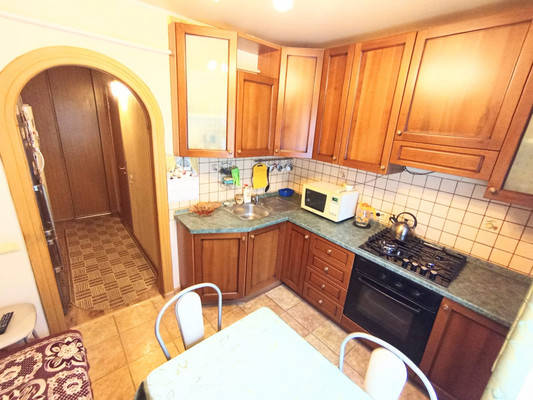 Продам двухкомнатную (2-комн.) квартиру, Корнеева (Центральный мкр.) ул, 40, Домодедово г