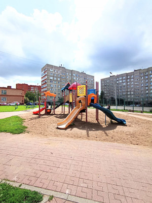 Продам двухкомнатную (2-комн.) квартиру, Корнеева (Центральный мкр.) ул, 40, Домодедово г