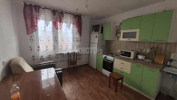 Сдам двухкомнатную (2-комн.) квартиру, Надежды ул, 1, Крымск г