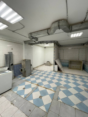 Продам коммерческое помещение 406,5 м2, 2-я Московская (Старо-Байкальск мкр.) ул, 53, Ангарск г