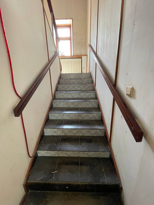 Продам коммерческое помещение 406,5 м2, 2-я Московская (Старо-Байкальск мкр.) ул, 53, Ангарск г