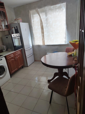 Продам двухкомнатную (2-комн.) квартиру, 3-е почтовое отделение ул, 70, Люберцы г