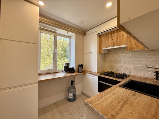 Продам трехкомнатную (3-комн.) квартиру, Белова ул, 16, Мирное с