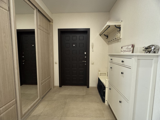 Продам трехкомнатную (3-комн.) квартиру, Кальная ул, 5, Рязань г