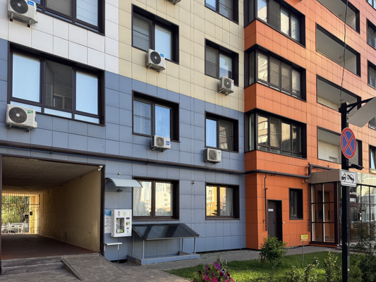 Продам трехкомнатную (3-комн.) квартиру, Кальная ул, 5, Рязань г