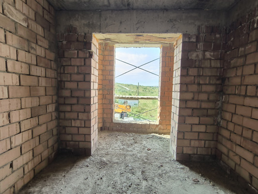 Продам двухкомнатную (2-комн.) квартиру, Атажукина ул, 111, Нальчик г