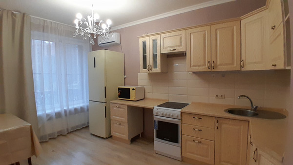 Сдам однокомнатную (1-комн.) квартиру, Донецкая ул, 30к1, Москва г