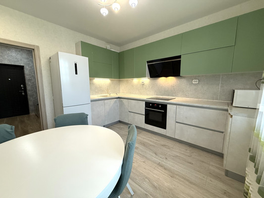 Продам двухкомнатную (2-комн.) квартиру, Восточно-Кругликовская ул, 42/3к1, Краснодар г