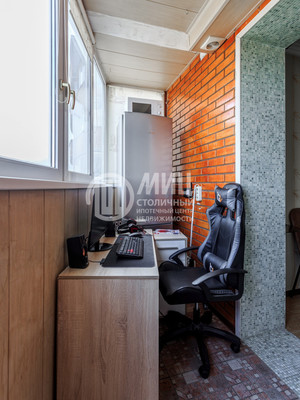 Продам двухкомнатную (2-комн.) квартиру, Красноармейская ул, 64, Нахабино рп