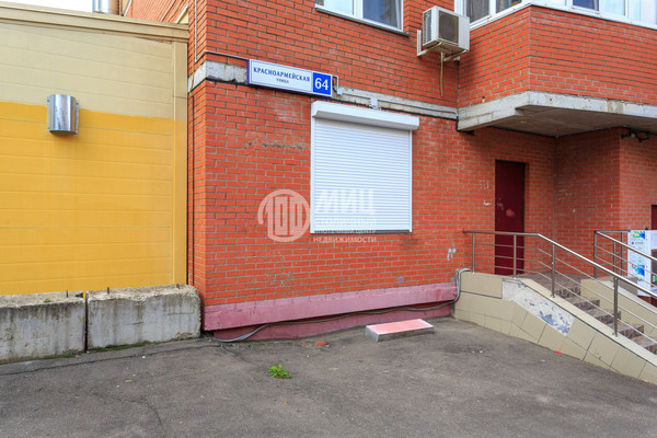 Продам двухкомнатную (2-комн.) квартиру, Красноармейская ул, 64, Нахабино рп