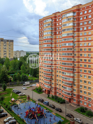 Продам двухкомнатную (2-комн.) квартиру, Красноармейская ул, 64, Нахабино рп