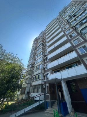 Продам двухкомнатную (2-комн.) квартиру, Уральская ул, 188, Краснодар г
