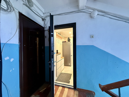 Продам трехкомнатную (3-комн.) квартиру, Белова ул, 16, Мирное с