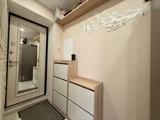 Продам трехкомнатную (3-комн.) квартиру, Белова ул, 16, Мирное с