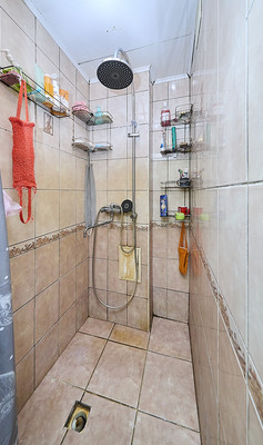 Продам комнату в 12-комн. квартире, Наставников пр-кт, 8Ак1, Санкт-Петербург г