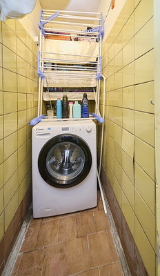 Продам комнату в 12-комн. квартире, Наставников пр-кт, 8Ак1, Санкт-Петербург г