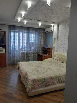 Продам трехкомнатную (3-комн.) квартиру, Дружбы ул, 2а, Чехов г