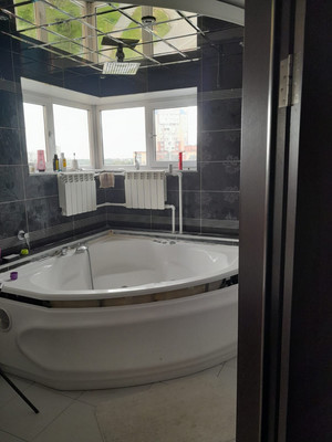 Продам трехкомнатную (3-комн.) квартиру, Дружбы ул, 2а, Чехов г