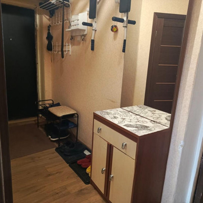 Продам двухкомнатную (2-комн.) квартиру, Ленинская ул, 2, Беседы с