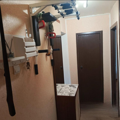Продам двухкомнатную (2-комн.) квартиру, Ленинская ул, 2, Беседы с