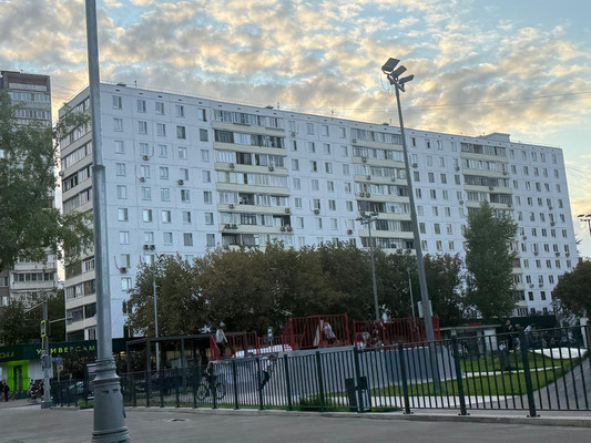 Продам трехкомнатную (3-комн.) квартиру, Башиловская ул, 21, Москва г
