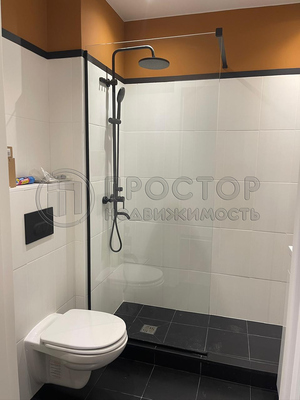 Продам трехкомнатную (3-комн.) квартиру, Окружной проезд, 10Б, Москва г