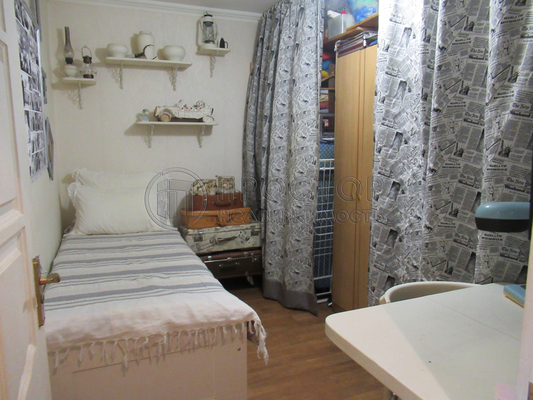 Продам однокомнатную (1-комн.) квартиру, Маршала Чуйкова ул, 7к1, Москва г