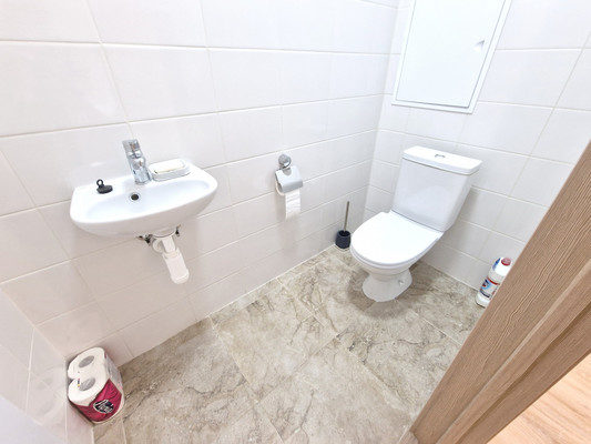 Продам двухкомнатную (2-комн.) квартиру, Дежнёва проезд, 30к3, Москва г