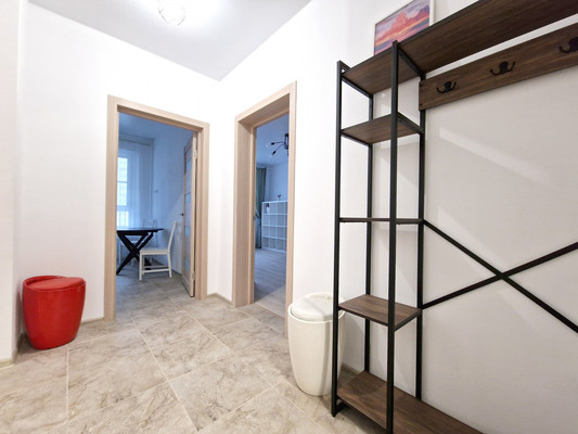 Продам двухкомнатную (2-комн.) квартиру, Дежнёва проезд, 30к3, Москва г