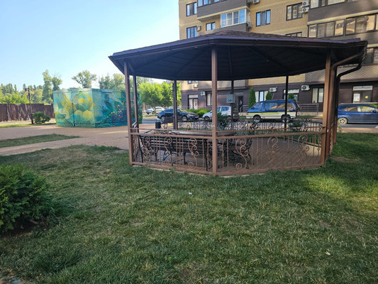 Продам трехкомнатную (3-комн.) квартиру, им. Невкипелого ул, 24/2к3, Краснодар г