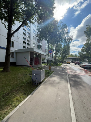Продам двухкомнатную (2-комн.) квартиру, Генерала Белова ул, 7к1, Москва г