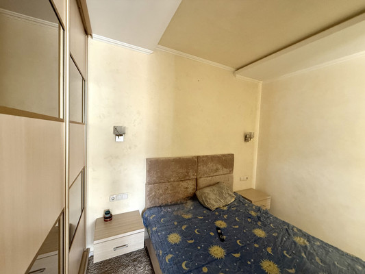 Продам однокомнатную (1-комн.) квартиру, 1 Конной Армии ул, 21В, Симферополь г