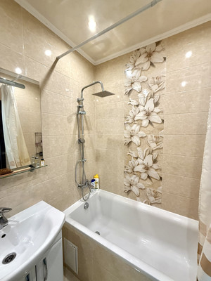 Продам однокомнатную (1-комн.) квартиру, 1 Конной Армии ул, 21В, Симферополь г