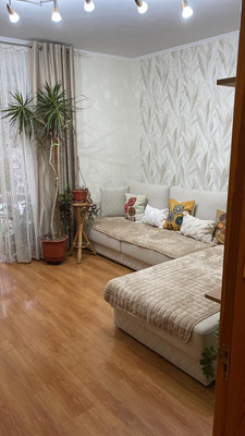 Продам трехкомнатную (3-комн.) квартиру, Ленина ул, 15, Волгодонск г