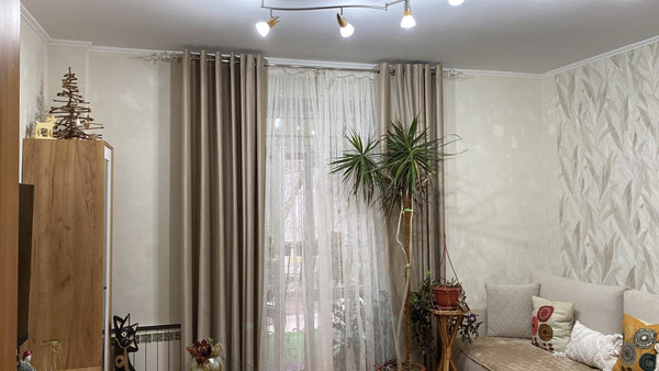 Продам трехкомнатную (3-комн.) квартиру, Ленина ул, 15, Волгодонск г