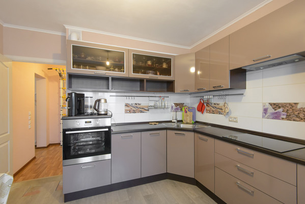 Продам двухкомнатную (2-комн.) квартиру, Петренко ул, 16а, Ростов-на-Дону г