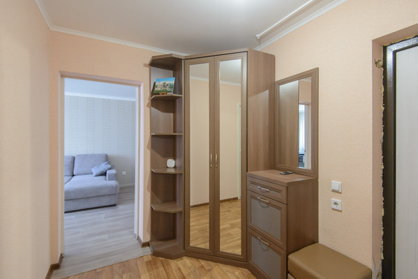 Продам двухкомнатную (2-комн.) квартиру, Петренко ул, 16а, Ростов-на-Дону г