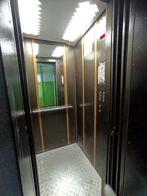 Продам двухкомнатную (2-комн.) квартиру, Тимакова ул, 5, Рязань г