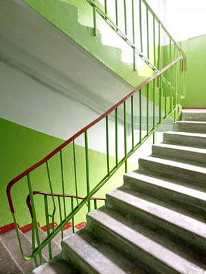 Продам двухкомнатную (2-комн.) квартиру, Тимакова ул, 5, Рязань г