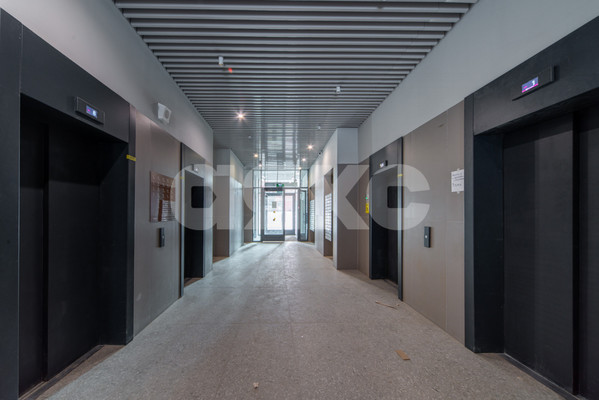 Продам трехкомнатную (3-комн.) квартиру, Очаковское ш, 5к3, Москва г