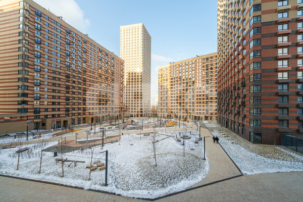 Продам трехкомнатную (3-комн.) квартиру, Очаковское ш, 5к3, Москва г
